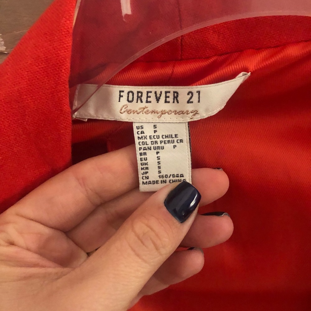 Red blazer - Picture 2 of 2